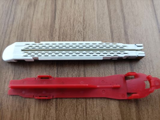 Componente disponible de los cartuchos para las grapadoras lineares del cortador para el uso quirúrgico